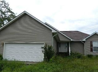 3523 Dobbins Pike, Portland, TN 37148