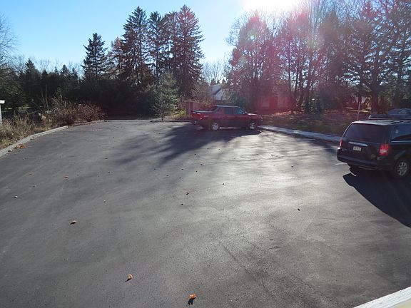 Parking Lot