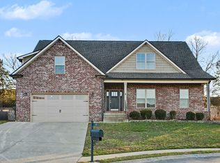 67 Gallant Ct, Clarksville, TN 37043