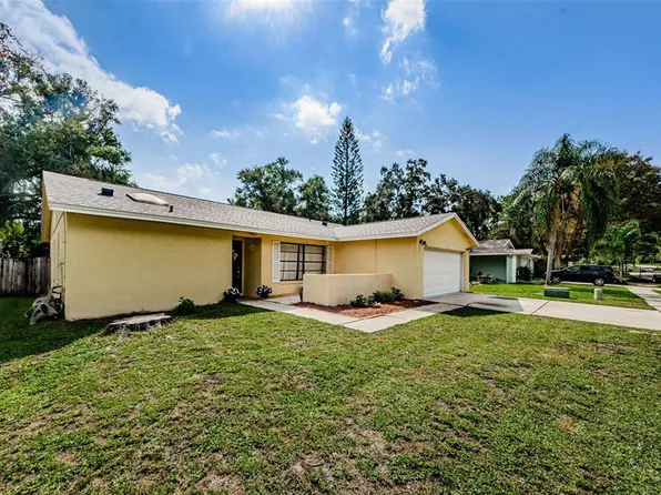 34 Harbor Oaks Cir, Safety Harbor, FL 34695