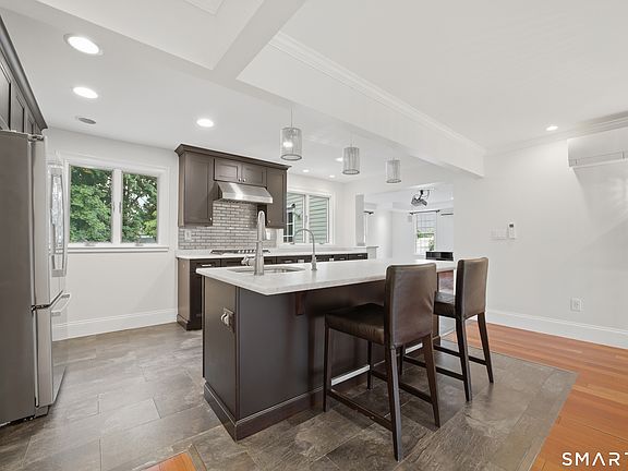 4th image of 36 Ruth Street