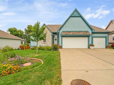 1520 SW Cross Creek Pl, Blue Springs, MO, 64015