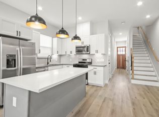 2105 Sam Wilson St #E, Houston, TX 77020