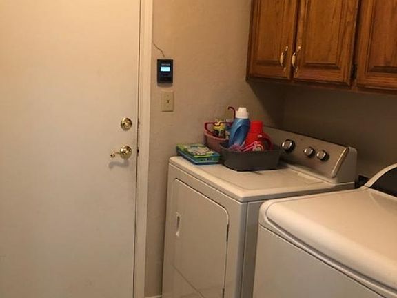 5th image of 6728 NW Maple Dr
