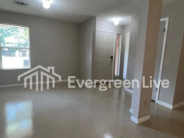 105 Celestin Ct — Photo 3