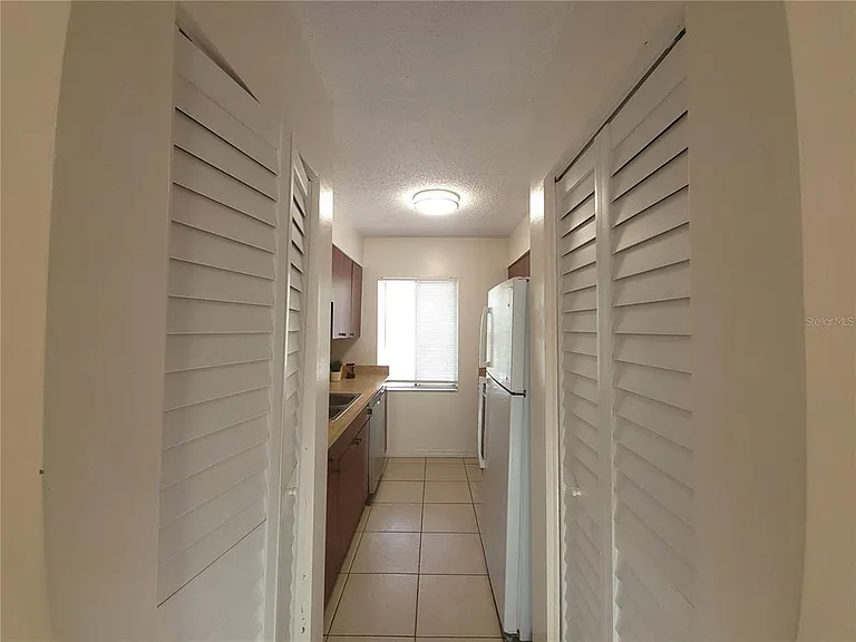 7505 Pitch Pine Cir #122 — Photo 11