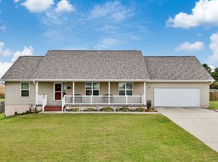 106 SE 16th St, Stuart, IA 50250