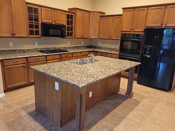 3rd image of 8467 Benicasim Ct