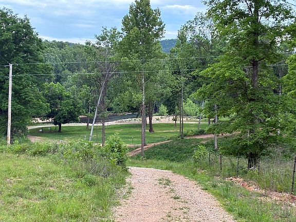 5th image of 000 Center Road