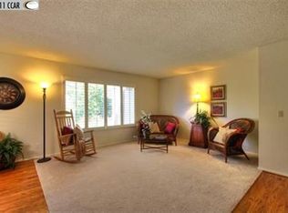 1900 Ptarmigan Dr APT 2, Walnut Creek, CA 94595