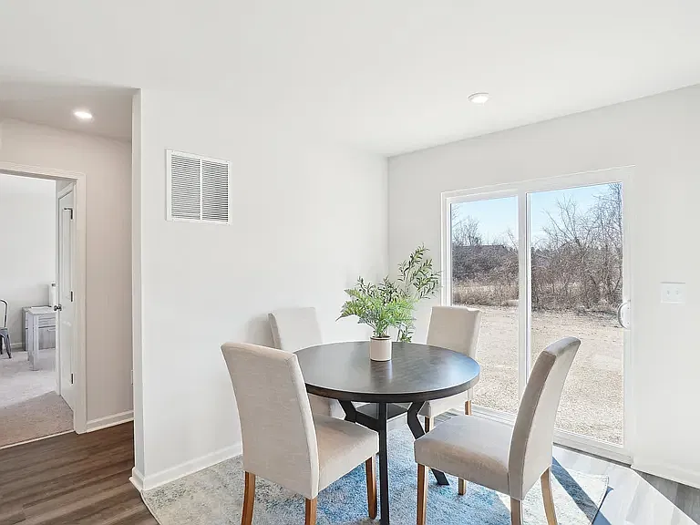 114 Katsura Way — Photo 6