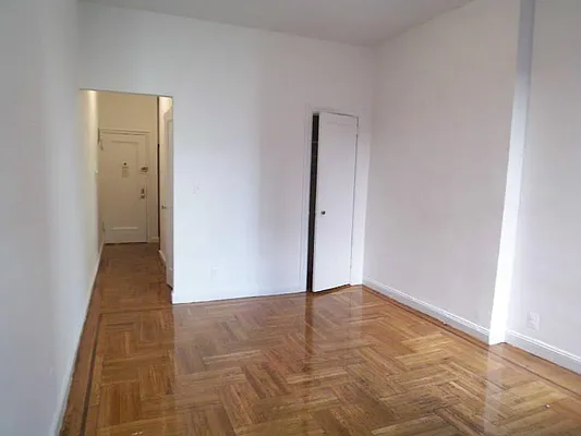 Rented by Centric New York | media 16