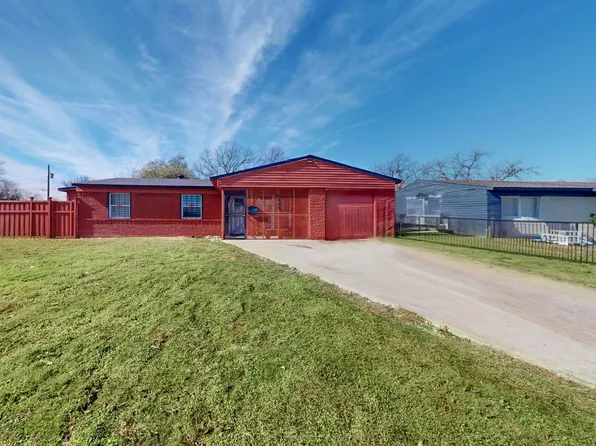 4403 Harvey Dr, Mesquite, TX 75150