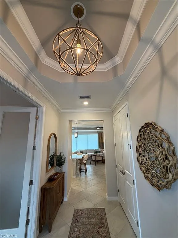 2 bed, 2.5 bath, 1900 sqft, $7,850 — Photo 3