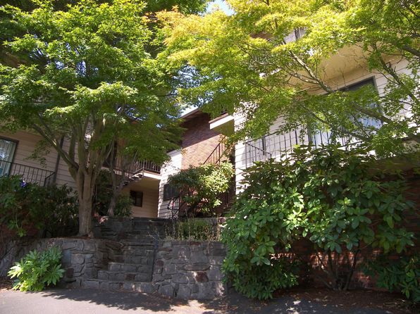 3123-3143 SE Pine St #3141