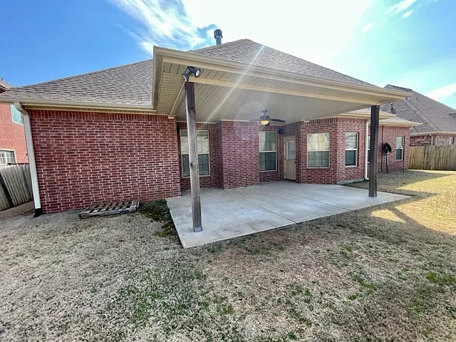 4502 Swinton Dr — Photo 34