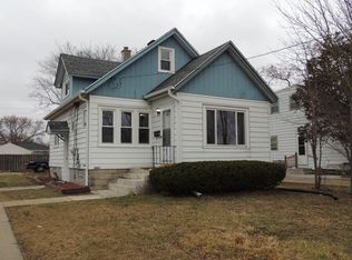 4909 N 103rd St, Milwaukee, WI 53225
