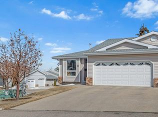 52 W Macewan Park Hts NW, Calgary, AB T3K3W7