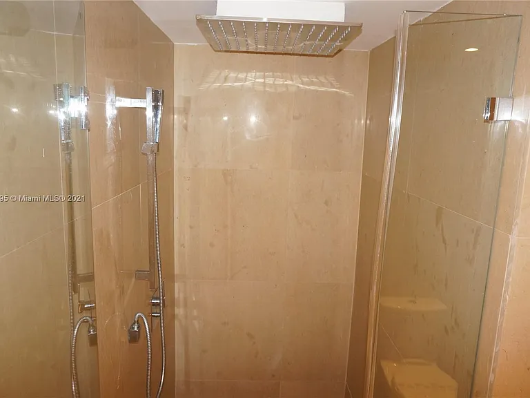 4001 S Ocean Dr #1 — Photo 23