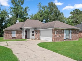 43472 N Great Oak Ct, Prairieville, LA 70769