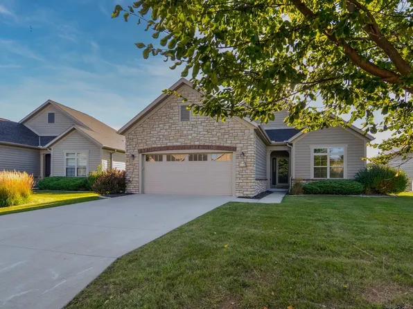 3683 Ponds Edge Ct, De Pere, WI 54115