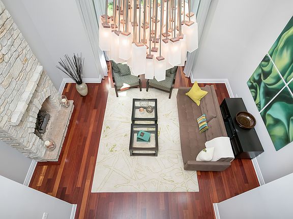 5th image of 14405 Claridge Ct