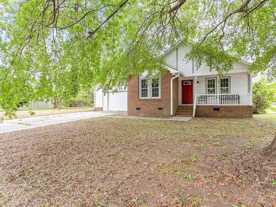 1st image of 103 Balsam Rd