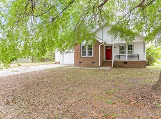 103 Balsam Rd, Jacksonville, NC 28546