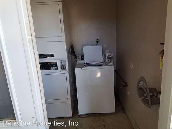 3rd image of 5643 Sonoma Dr #9308626