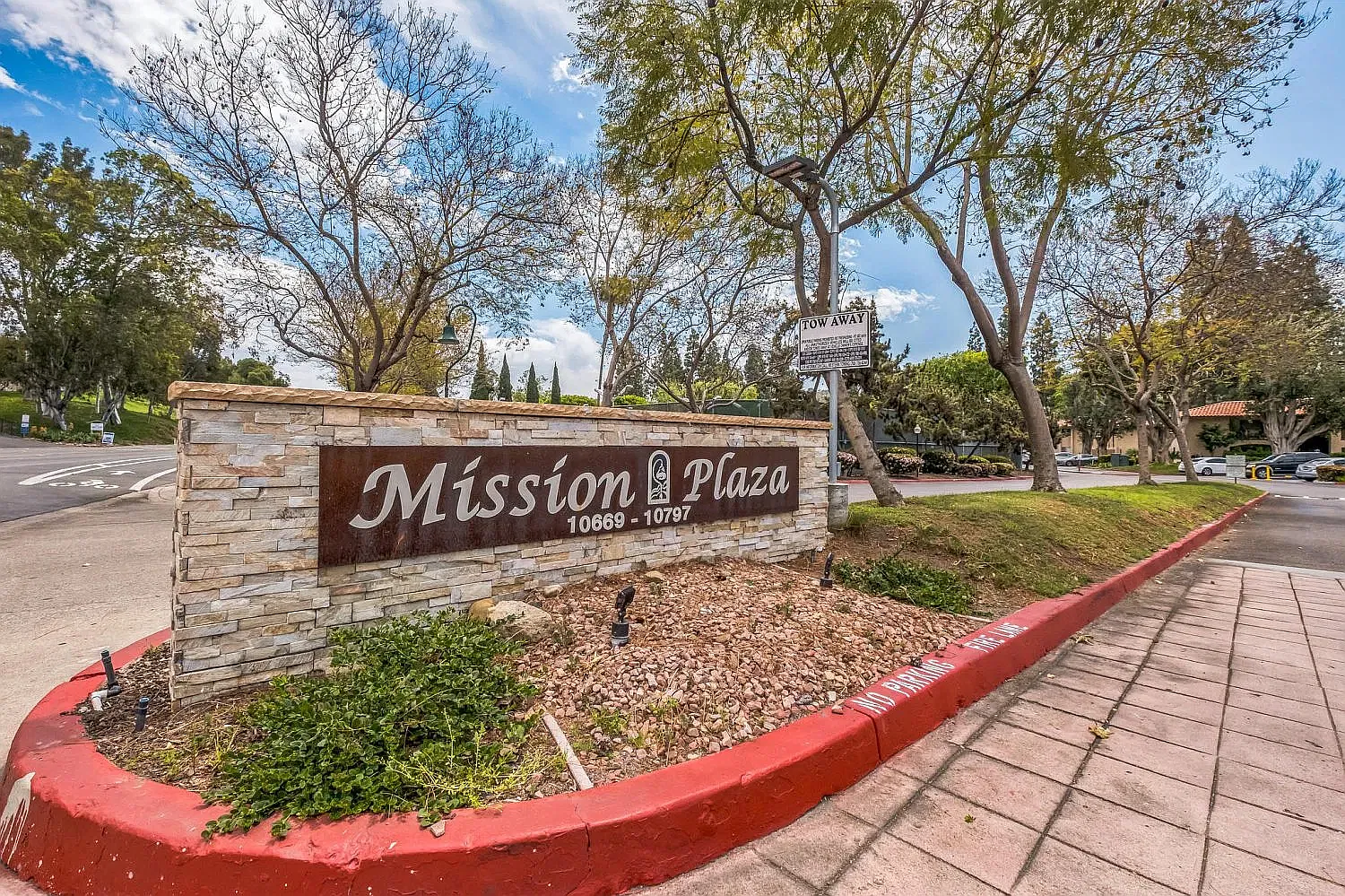 10699 San Diego Mission Road - 205 — Photo 2