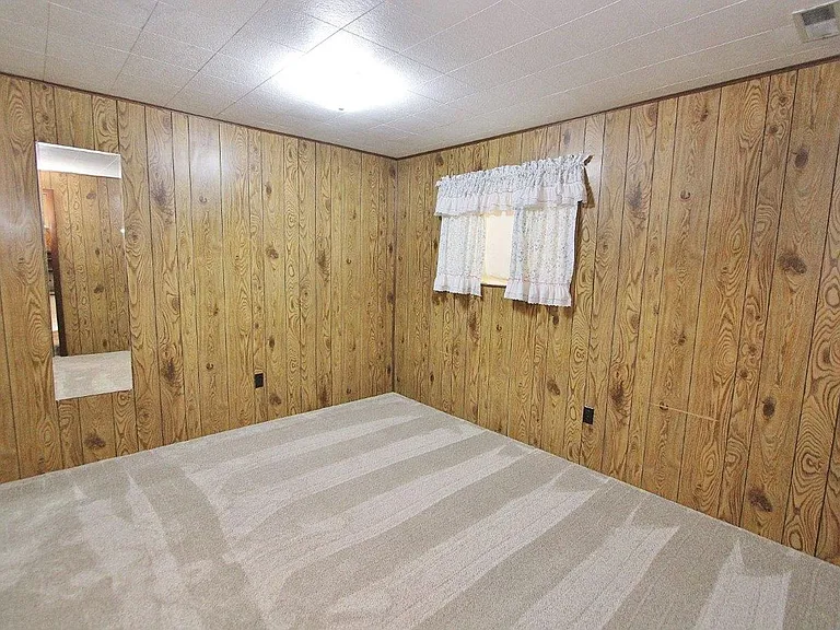 102 View Cir — Photo 18