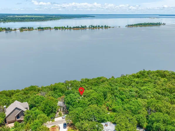 110 Waterview Ln, Pottsboro, TX 75076