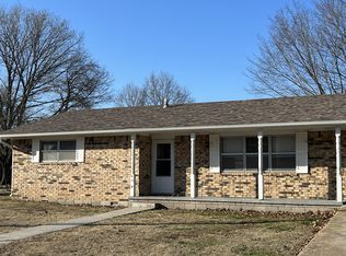 604 N Chapman St, Anderson, MO 64831