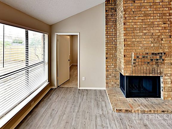 4th image of 2513 Dillon Dr