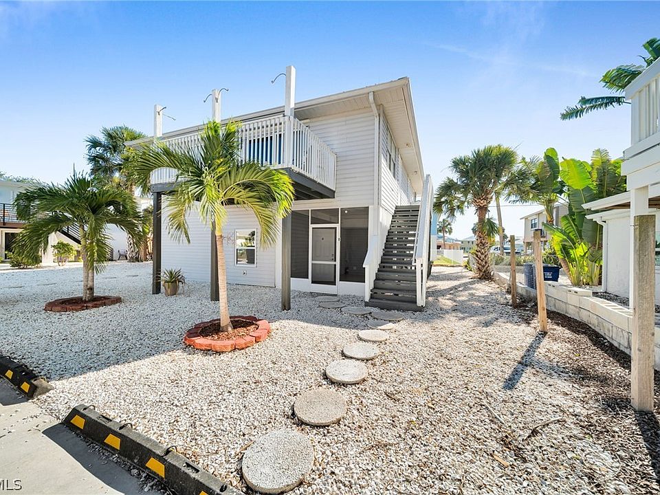1st image of 128 Eucalyptus Ct