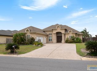 38 Whooping Crane Dr, Laguna Vista, TX 78578