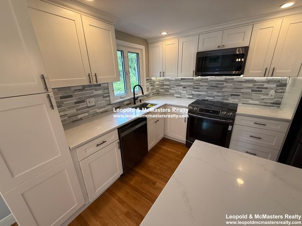 352 Swains Pond Ave
