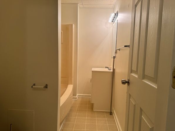 1456-1464 Dewey Ave #3