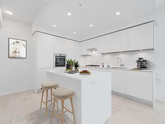 5th image of 3809 Evergreen Pl #1501