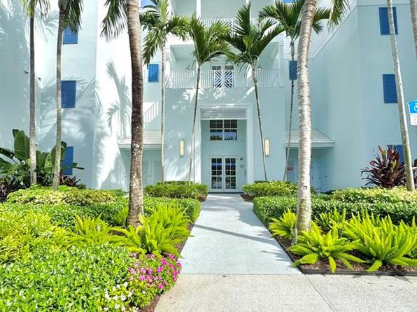 341 Bay Colony Dr N #341