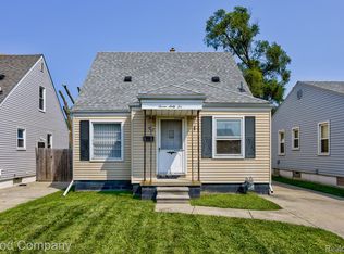 762 Mill St, Lincoln Park, MI