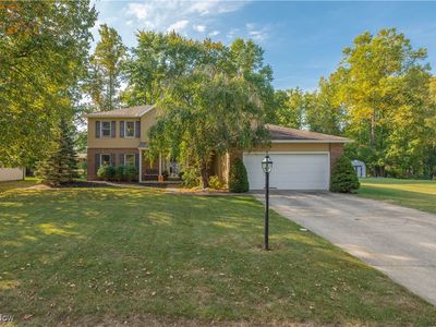 9901 Beechwood Dr, North Royalton, OH, 44133