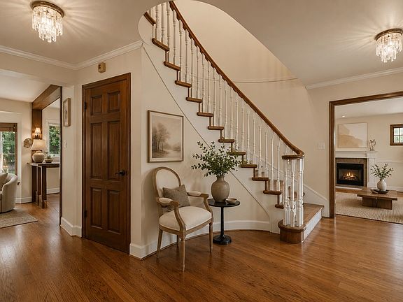 4th image of 462 Connaught Dr