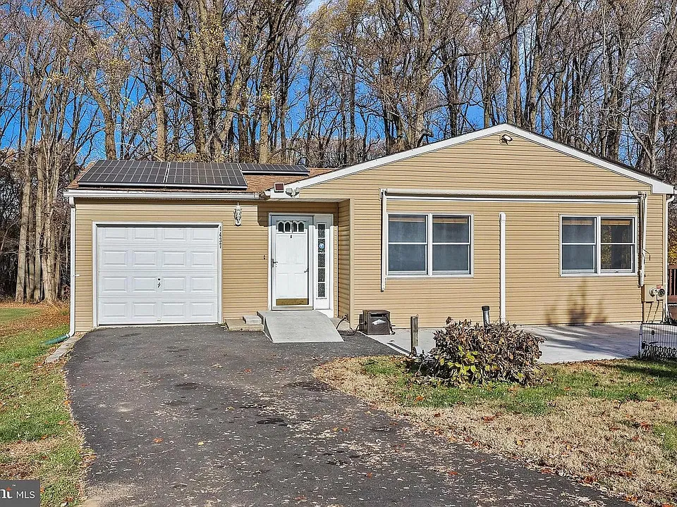 1437 Gibson Rd