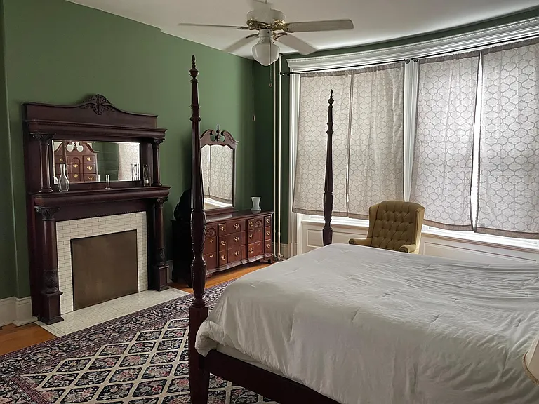 1381 S 3rd St #6 — Photo 3