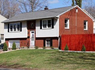 410 Bradley Ave, Meriden, CT 06451