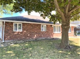 602 E 9th St, Sterling, IL 61081