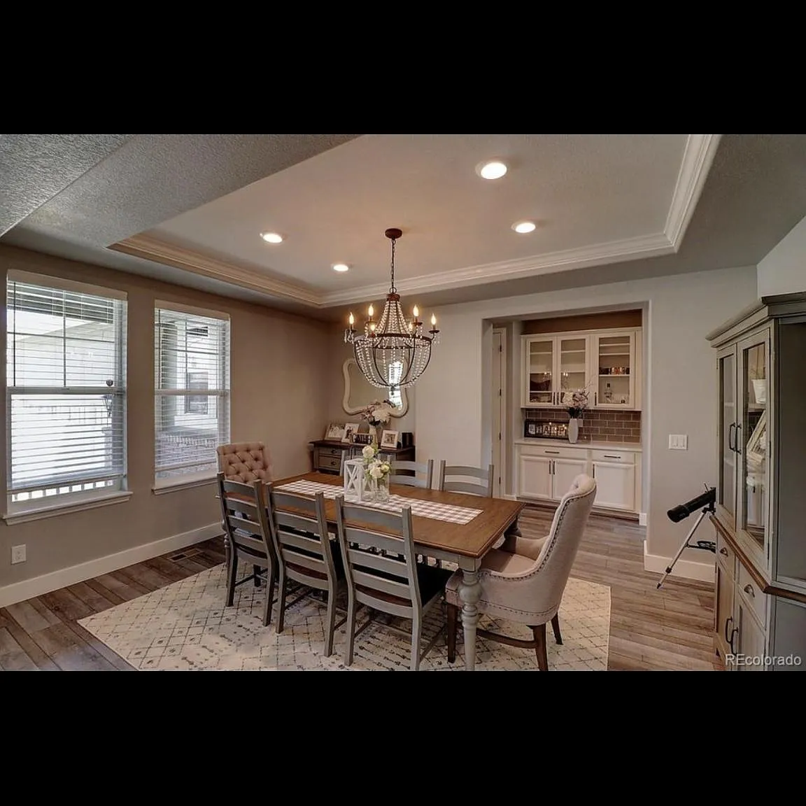 2524 Leafdale Cir — Photo 4
