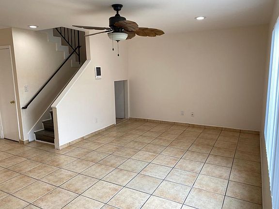 2nd image of 3632 45th St APT 2