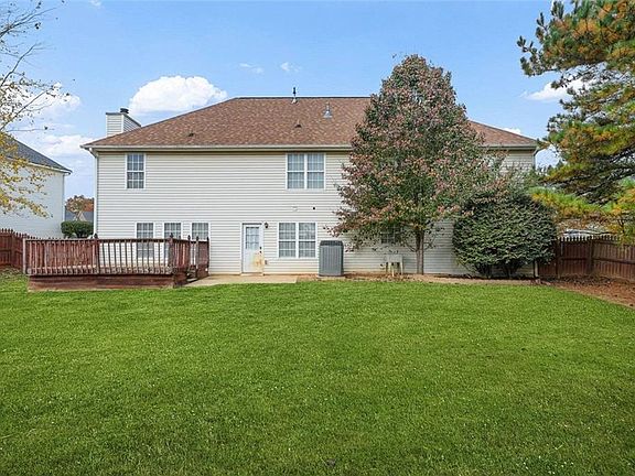 2nd image of 1210 Hogan Ridge Dr